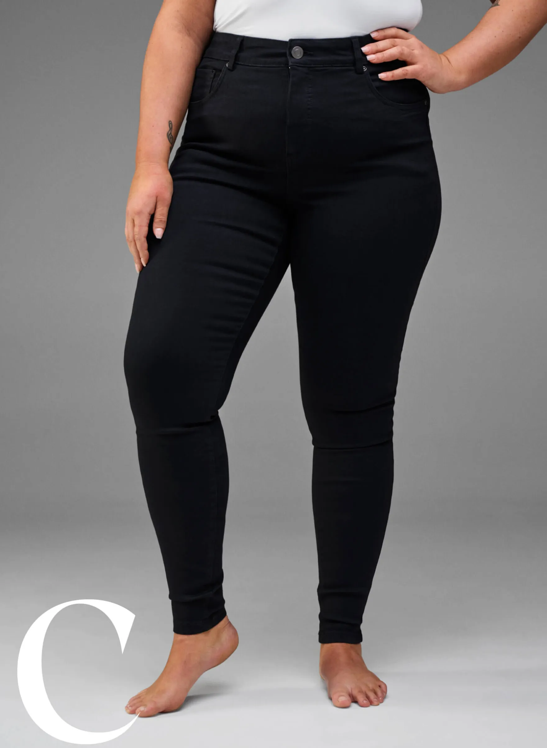 Super Slim-Fit-Jeans mit hoher Taille