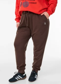 Sweatshirt mit Motiv auf der Vorderseite