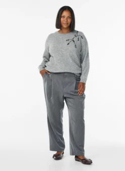 Taillierte Hose mit hoher Taille und geraden Beinen