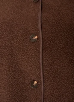 Teddyjacke mit Rundhalsausschnitt und Knöpfen