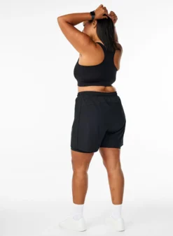 Trainingshorts mit Innenhose