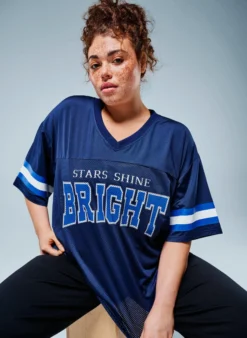 Trainingsshirt mit V-Ausschnitt und Frontprint