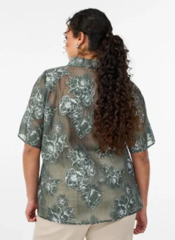 Transparente Hemdbluse mit Blumenprint