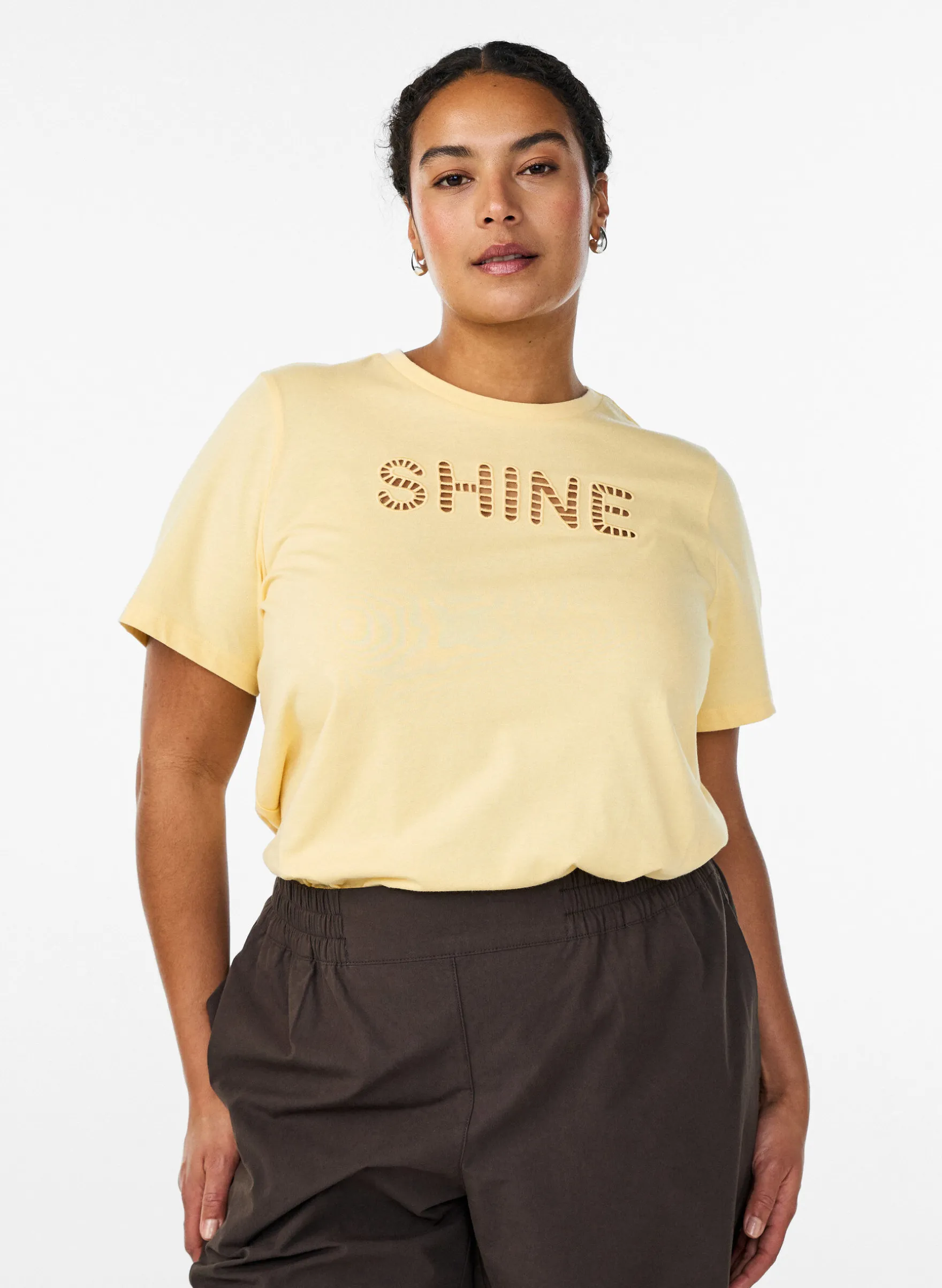 T-Shirt aus Baumwolle mit aufgesticktem Text