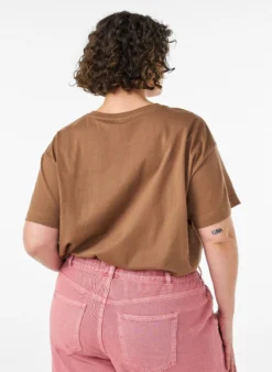 T-Shirt aus 100% Baumwolle mit kurzen Ärmeln und Print