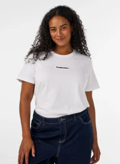 T-Shirt aus Baumwolle mit Text-Badge