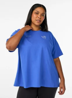 T-Shirt aus Bio-Baumwolle mit kleinem Frontmotiv