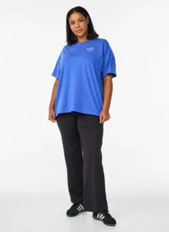 T-Shirt aus Bio-Baumwolle mit kleinem Frontmotiv