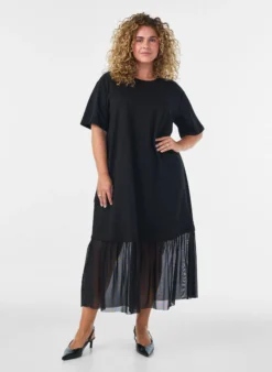 T-Shirt-Kleid mit transparentem Mesh-Saum