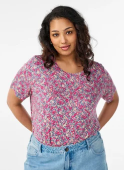 T-Shirt mit floralem Print