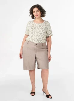 T-Shirt mit floralem Print