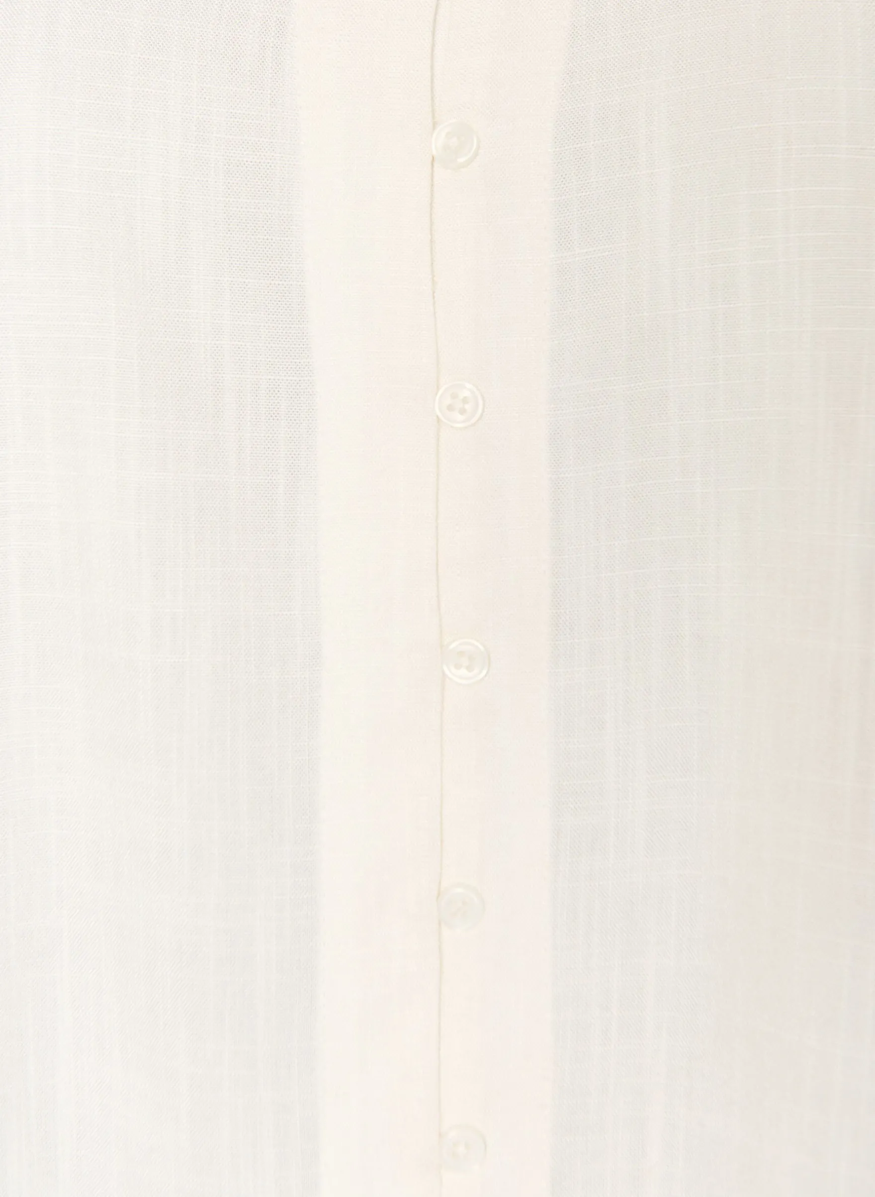 Viskosebluse mit Crochet-Besatz und Knöpfen