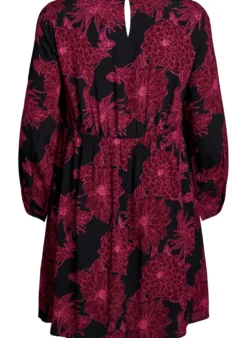 Viskosekleid mit Druck und langen Ärmeln