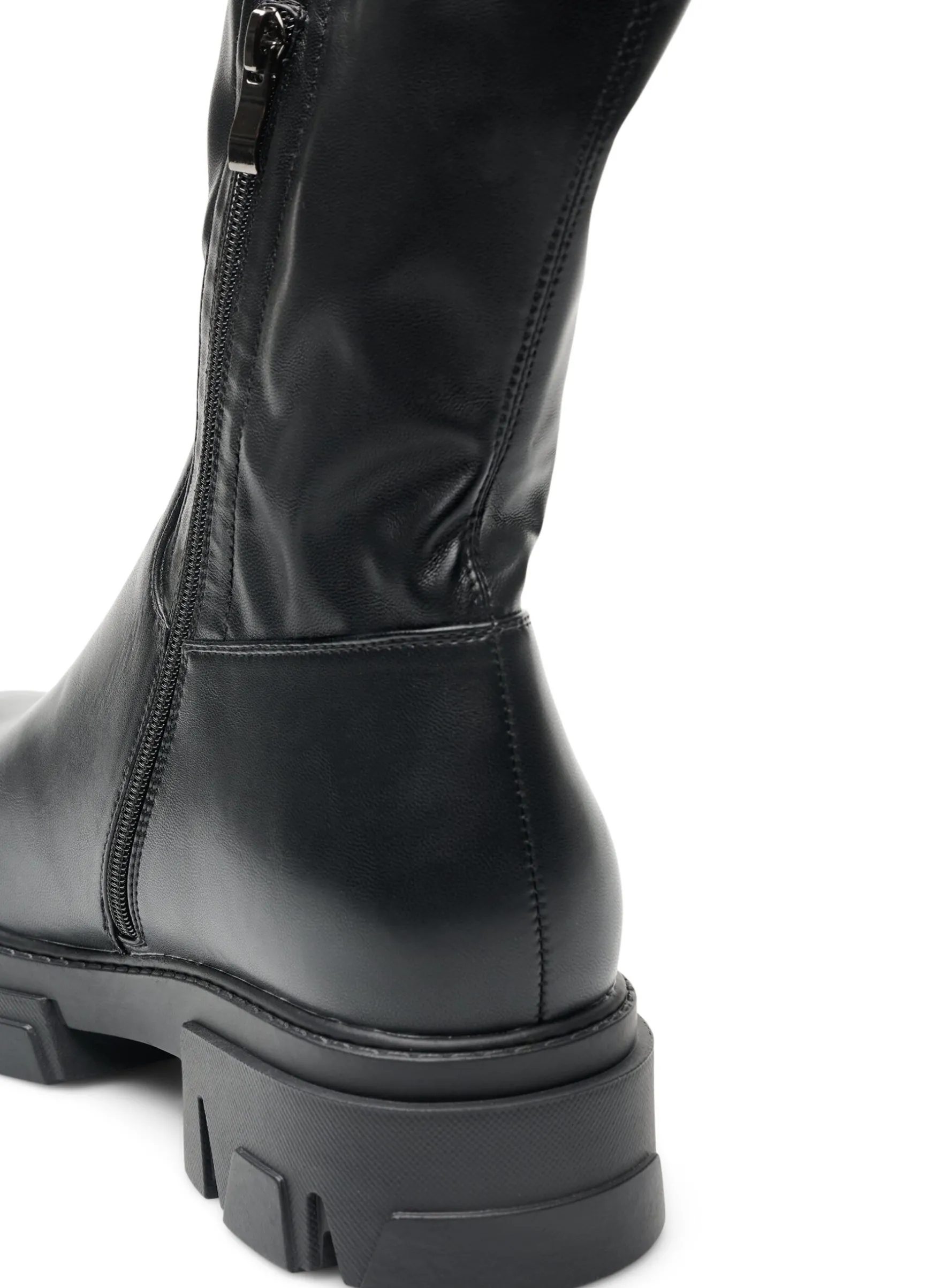 Weiter Passform - Langschaftstiefel aus Kunstleder mit klobiger Sohle