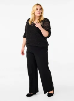 Weit geschnittene Hose mit elastischem Bund