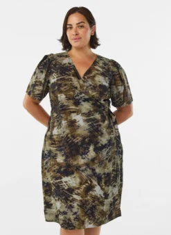 Wickelkleid mit Print