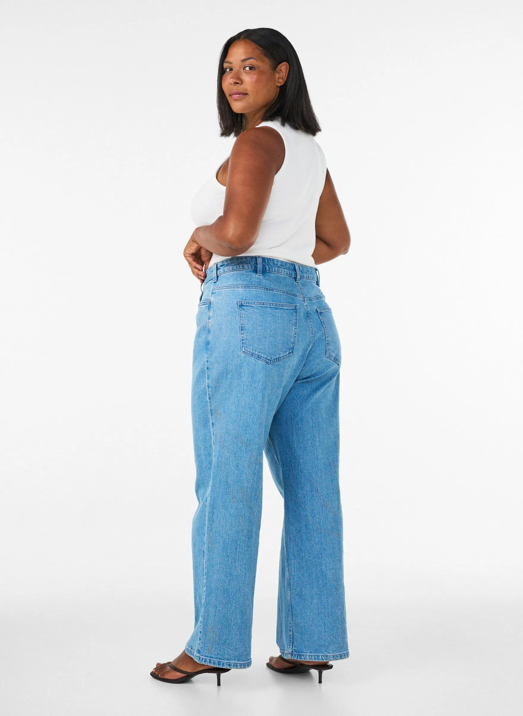 Wide-Leg-Jeans mit hoher Taille