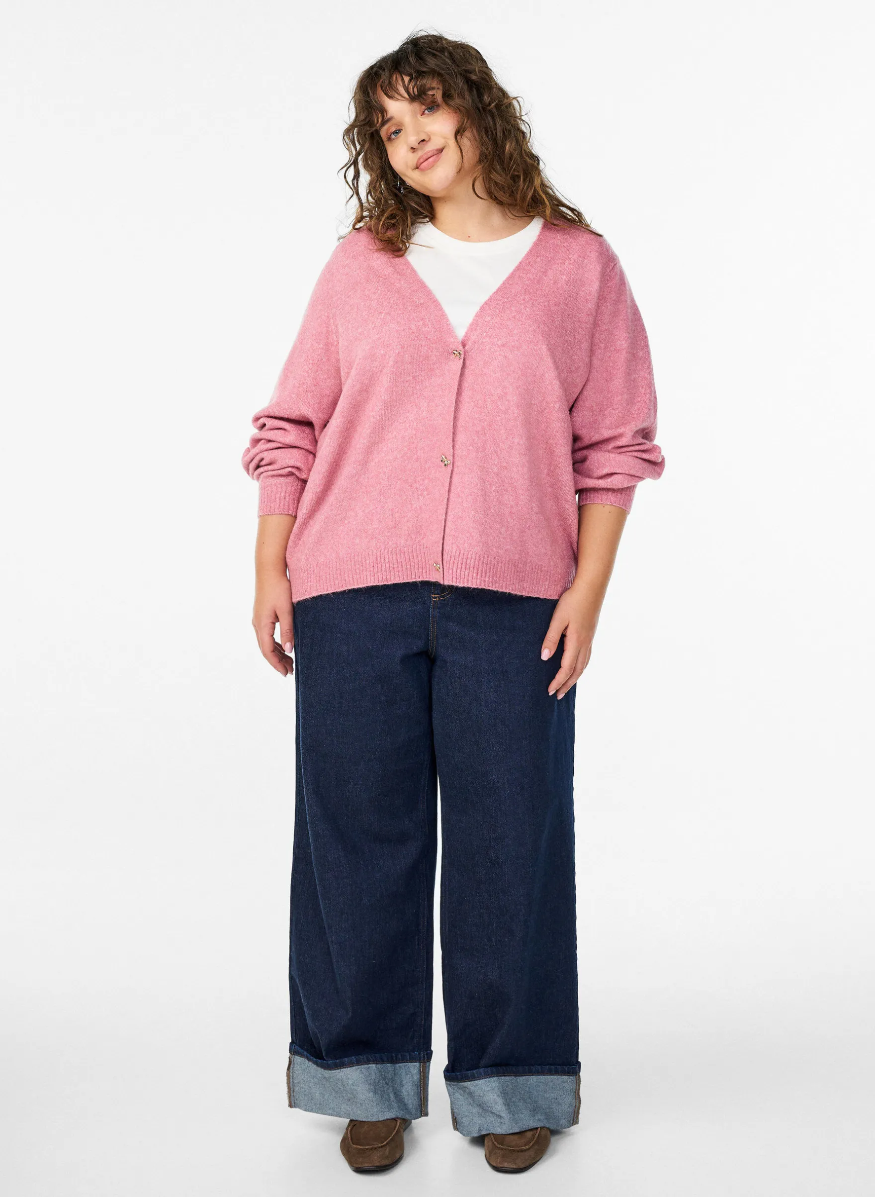 Wollstrickjacke mit Schleifenknöpfen